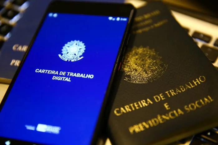Fecomércio RJ avalia impactos do fim da escala 6x1
