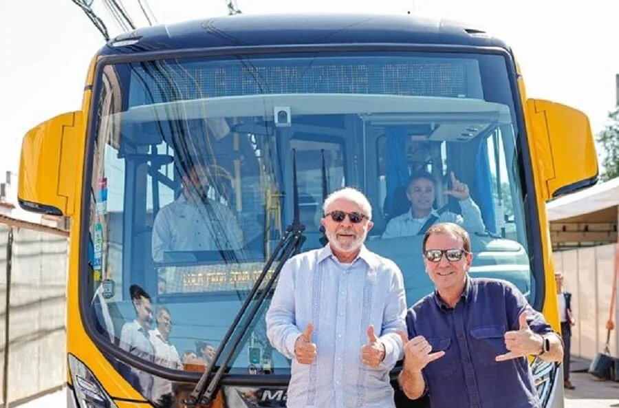 Mais de 200 mil votos nulos no RJ registraram o número 13