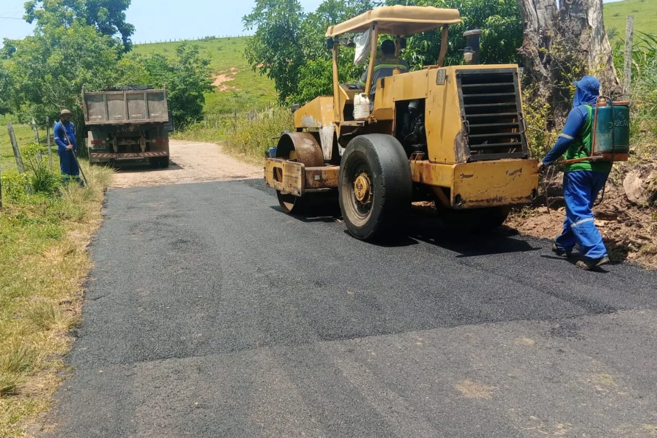 Manutenção de via em Morro do Coco é retomada após chuvas