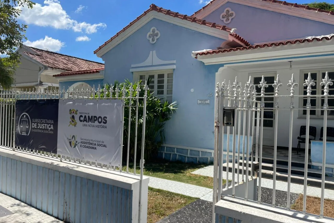 Atendimento jurídico gratuito oferecido pela Prefeitura de Campos