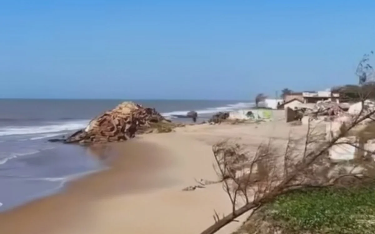São João da Barra inicia estudo sobre erosão costeira